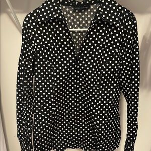 Jones New York Black and White Fitted Long Sleeve Zip Front Blouse